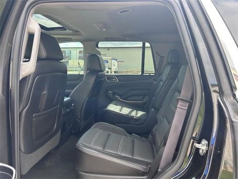 Used 2016 GMC Yukon Denali image 9