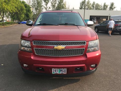 Used 2014 Chevrolet Tahoe LTZ AWD/4WD image 9