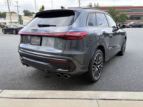 New 2026 Audi SQ5 Premium Plus AWD/4WD image 5