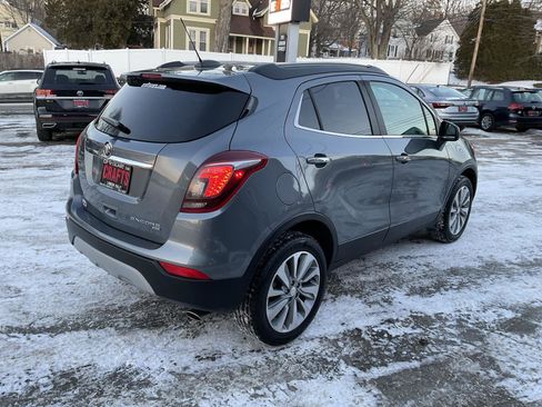 Used 2020 Buick Encore Preferred image 5