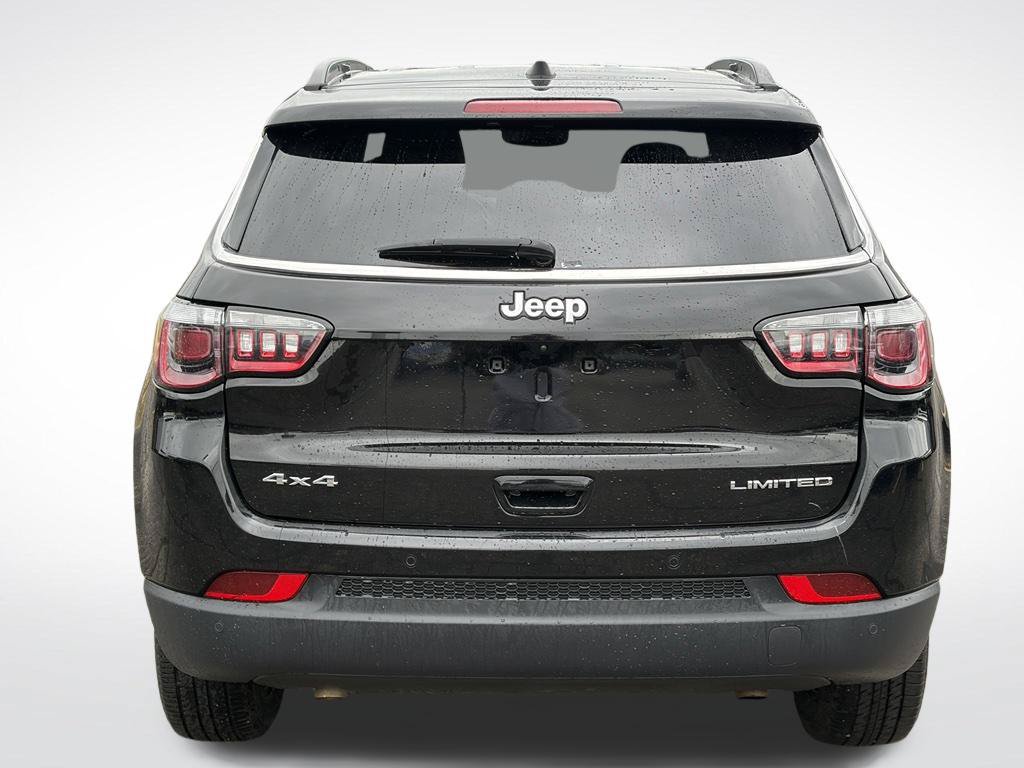 Certified 2025 Jeep Compass Limited AWD/4WD image 8