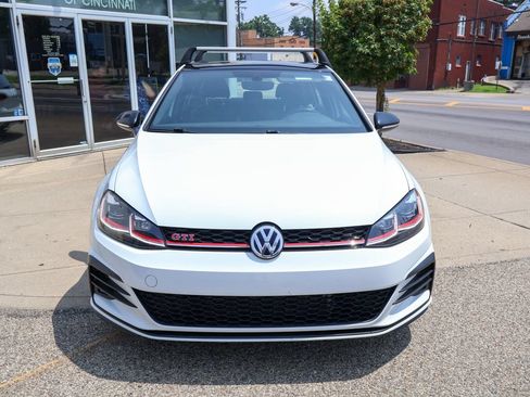 Used 2021 Volkswagen GTI SE FWD image 8