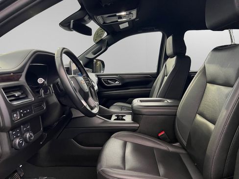 Used 2023 Chevrolet Suburban LT image 27