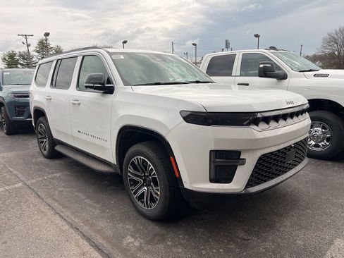 New 2026 Jeep Grand Wagoneer 4WD w/ Premium Group I image 2