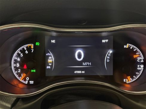 Used 2021 Jeep Grand Cherokee Limited image 20