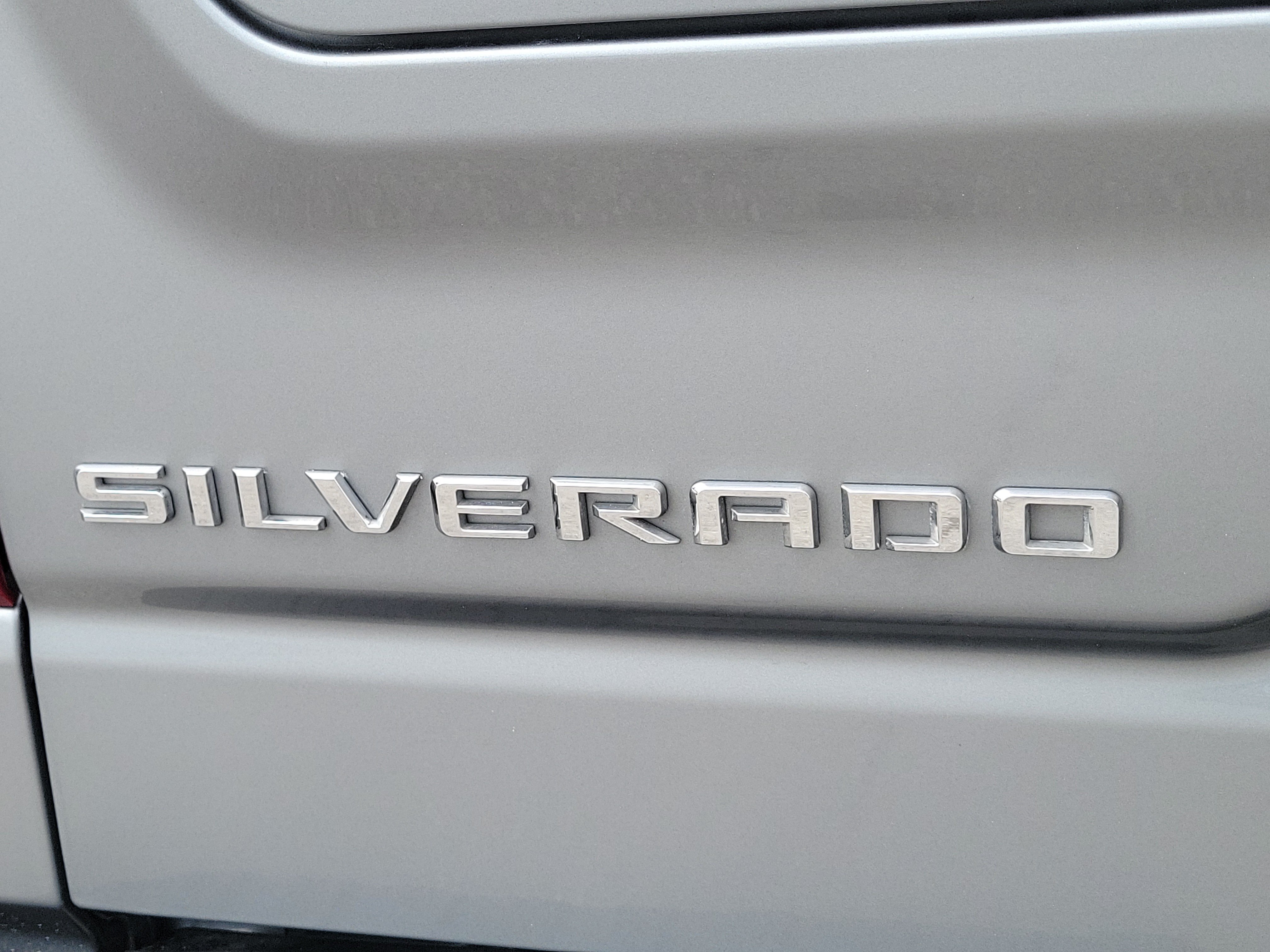 Used 2024 Chevrolet Silverado 1500 High Country AWD/4WD image 11