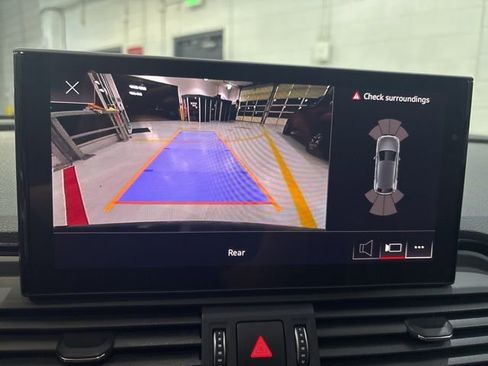 Used 2023 Audi Q5 2.0T Premium w/ Convenience Package image 25