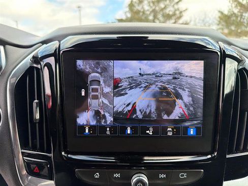 Certified 2023 Chevrolet Traverse Premier image 45