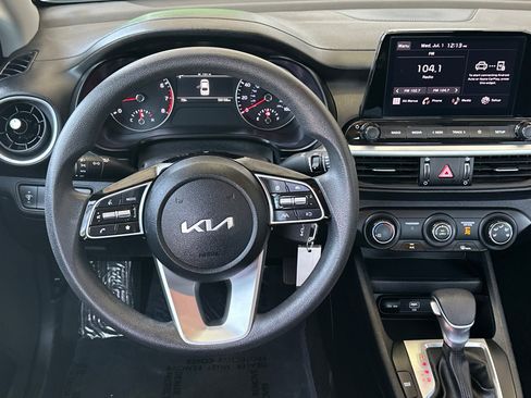 Used 2024 Kia Forte LXS FWD image 14