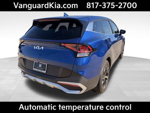 Certified 2024 Kia Sportage EX image 4