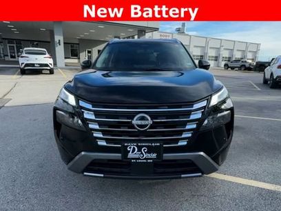Used 2024 Nissan Rogue SL
