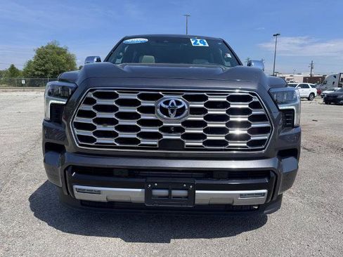 Used 2024 Toyota Sequoia Capstone AWD/4WD image 2