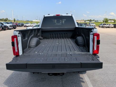 Used 2024 Ford F350 Lariat w/ Lariat Ultimate Package AWD/4WD image 44