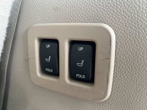 Used 2014 Ford Expedition Limited w/ Equipment Group 301A AWD/4WD image 22