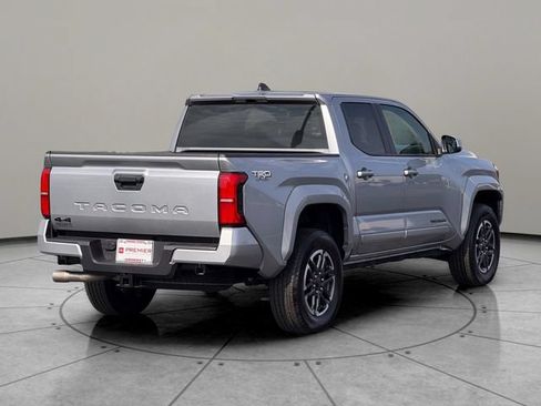 Certified 2025 Toyota Tacoma TRD Sport AWD/4WD image 6