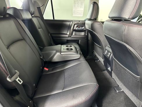Used 2023 Toyota 4Runner TRD Off-Road Premium w/ Off Road Premium Plus Package AWD/4WD image 30