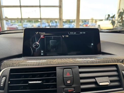 Used 2016 BMW 328i xDrive Sedan AWD/4WD image 28