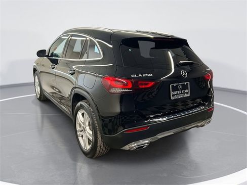 Used 2022 Mercedes-Benz GLA 250 4MATIC image 6