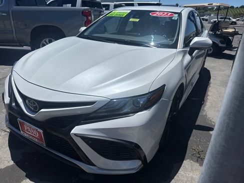 Used 2023 Toyota Camry XSE FWD image 10