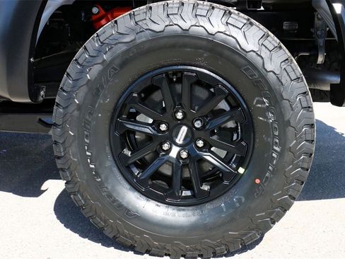 New 2025 Ford F150 Raptor image 9