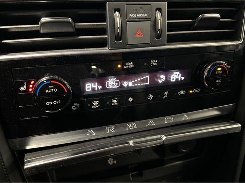 Used 2021 Nissan Armada SV image 33