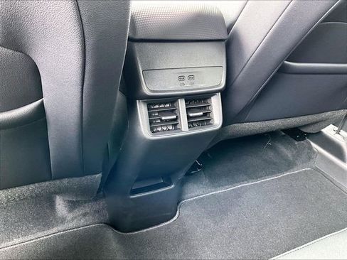 New 2026 Chevrolet Equinox RS w/ Safety and Technology Package AWD/4WD image 18