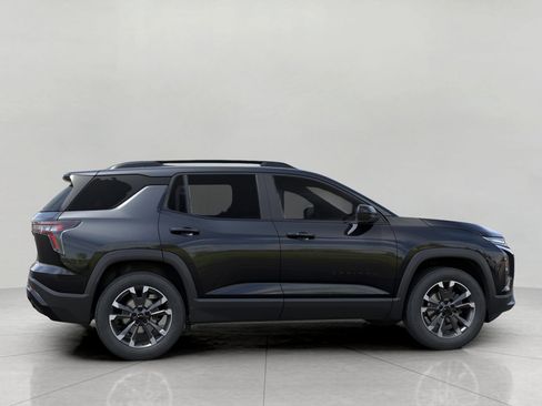 New 2026 Chevrolet Equinox RS w/ Convenience Package III AWD/4WD image 5