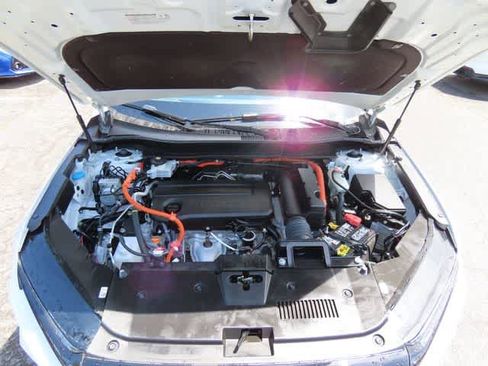 Used 2023 Honda CR-V Sport image 11