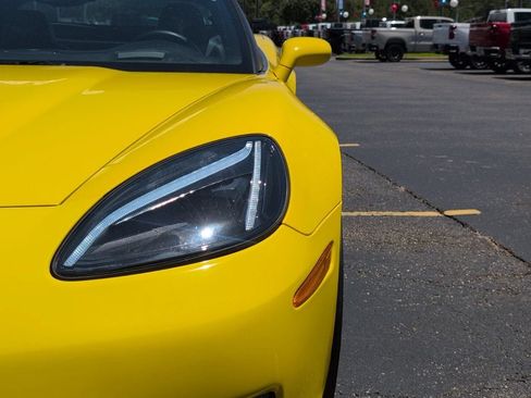 Used 2012 Chevrolet Corvette Grand Sport w/ 3LT Preferred Equipment Group RWD image 12