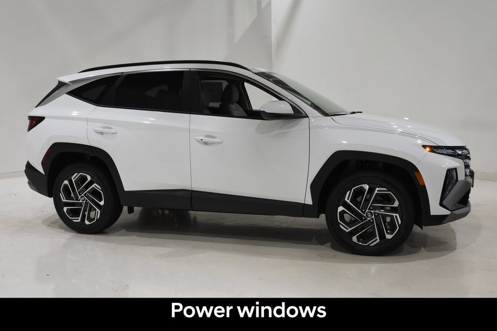 New 2026 Hyundai Tucson SEL Plus AWD/4WD image 3