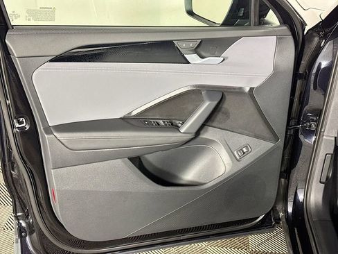 New 2026 Volkswagen Tiguan SE image 10