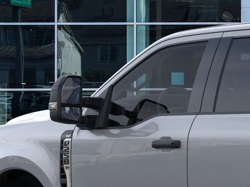 New 2026 Ford F250 XLT w/ FX4 Off-Road Package AWD/4WD image 45