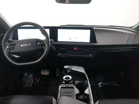 Used 2024 Kia EV6 GT-Line image 14