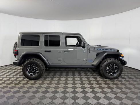Used 2022 Jeep Wrangler Unlimited Rubicon 4xe AWD/4WD image 5