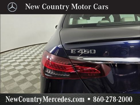 Used 2022 Mercedes-Benz E 450 4MATIC Sedan image 11