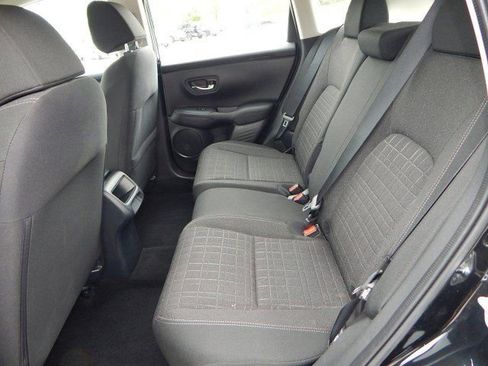 Used 2024 Honda HR-V LX image 12