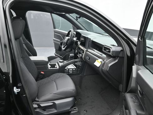 New 2026 Toyota Tacoma SR5 image 31