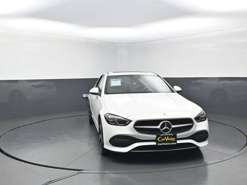Used 2024 Mercedes-Benz C 300 Sedan image 4