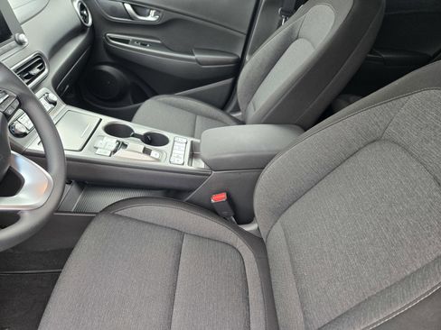 Certified 2023 Hyundai Kona SE image 14