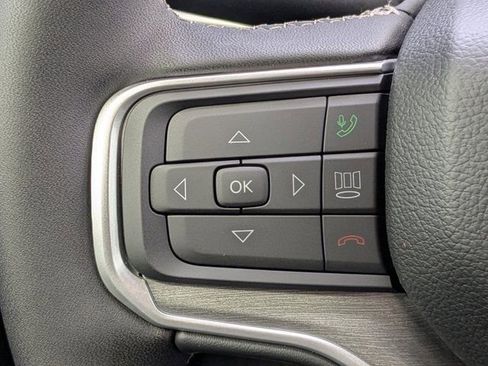 New 2026 Jeep Grand Wagoneer 2WD w/ 8-Passenger Seating Package image 27