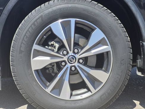 Used 2019 Nissan Murano SV AWD/4WD image 7