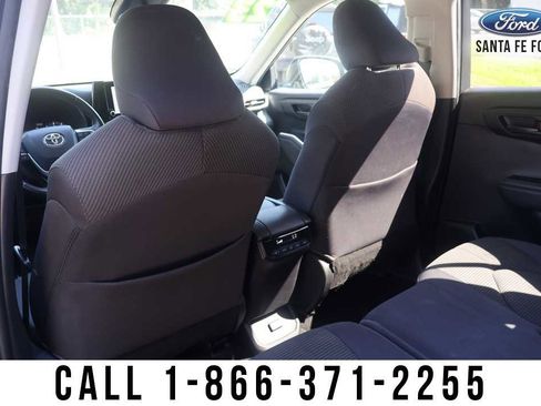 Used 2023 Toyota Highlander Platinum image 19