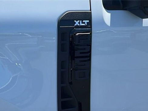 New 2025 Ford F250 XLT w/ Black Appearance Package image 11