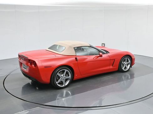 Used 2007 Chevrolet Corvette Convertible w/ Preferred Equipment Group image 42