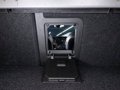 Certified 2023 Volvo S60 T8 Plus image 26