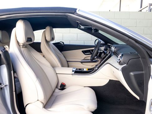 New 2026 Mercedes-Benz CLE 300 4MATIC Cabriolet image 25