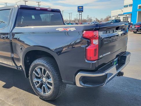 Certified 2023 Chevrolet Silverado 1500 LT image 8