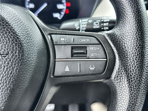 Used 2023 Honda HR-V LX image 15
