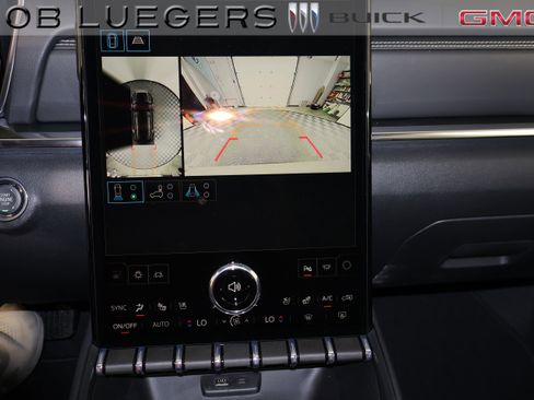 New 2026 GMC Terrain Elevation w/ Elevation Premium Package FWD image 26