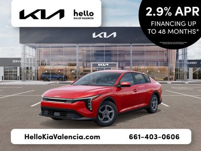 New 2025 Kia K4 LXS